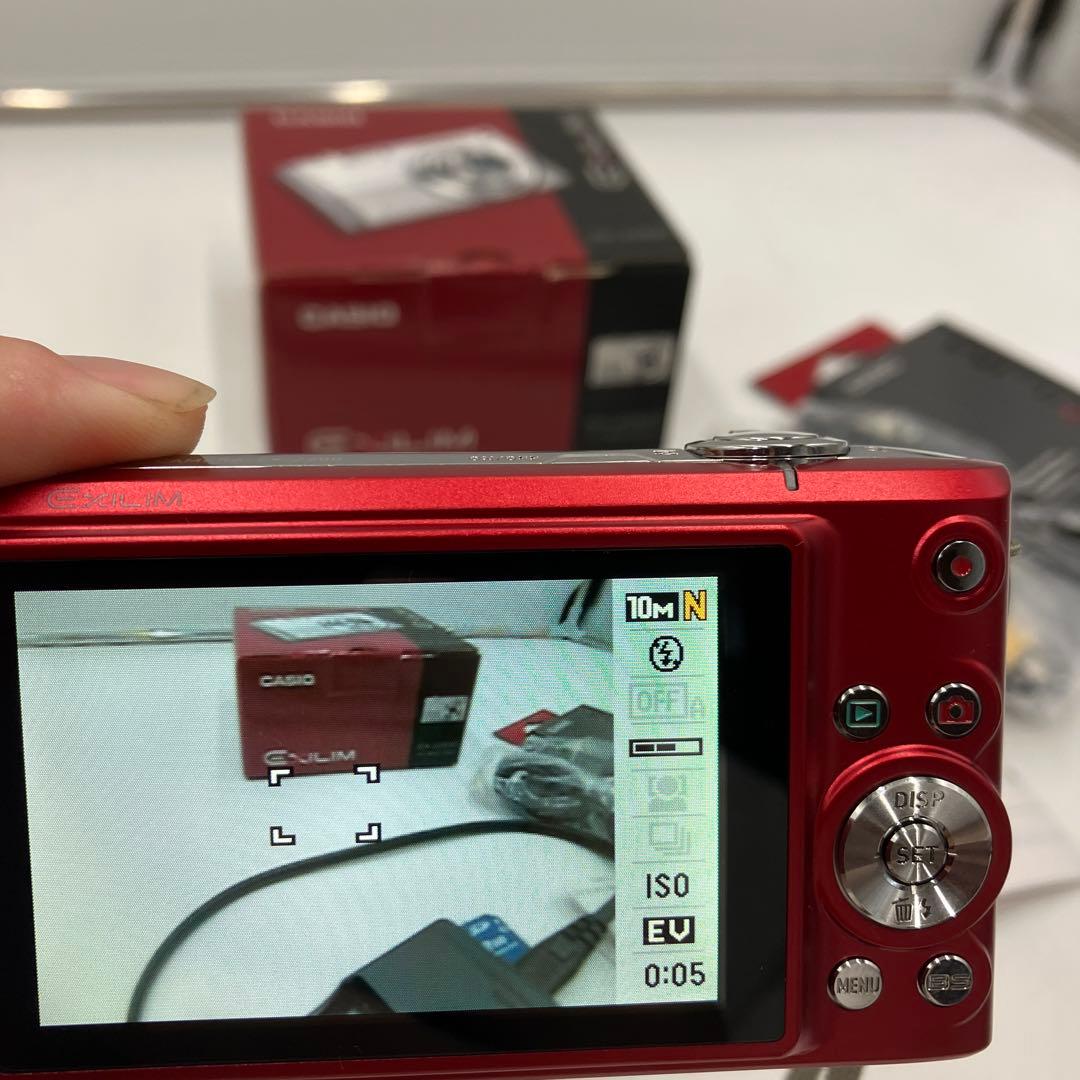 超美品　CASIO EX-Z200 コンパクトデジタルカメラ