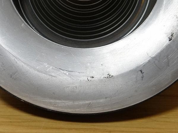 希少 イタリア MOMO DESIGN モモデザイン 灰皿 レーシング 旧車