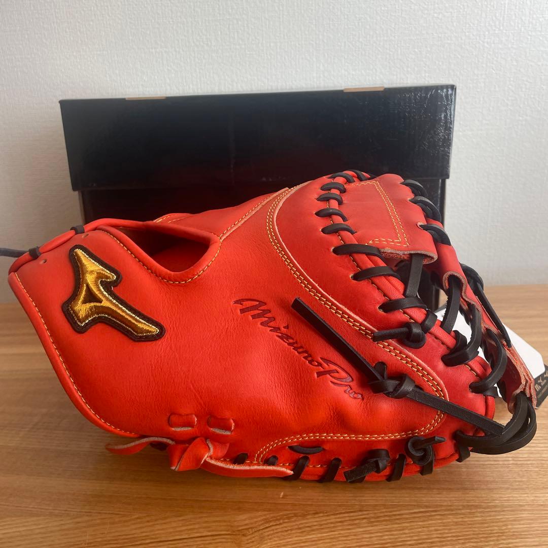 ミズノプロ　硬式用　キャッチャーミット　定価67,100円　B-D　高校野球対応