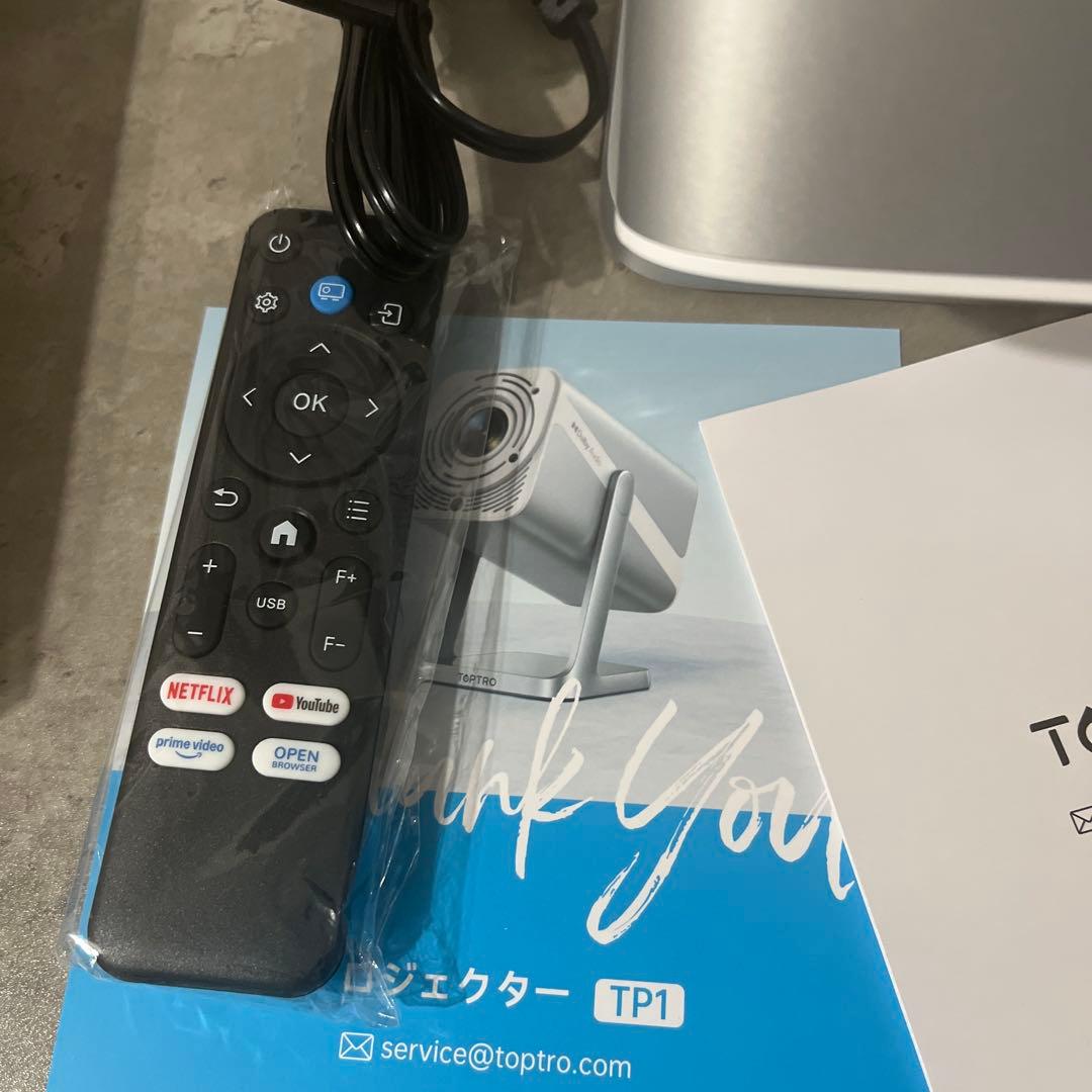 【新品】Netflix/YouTube/Switch等に対応４Kプロジェクター