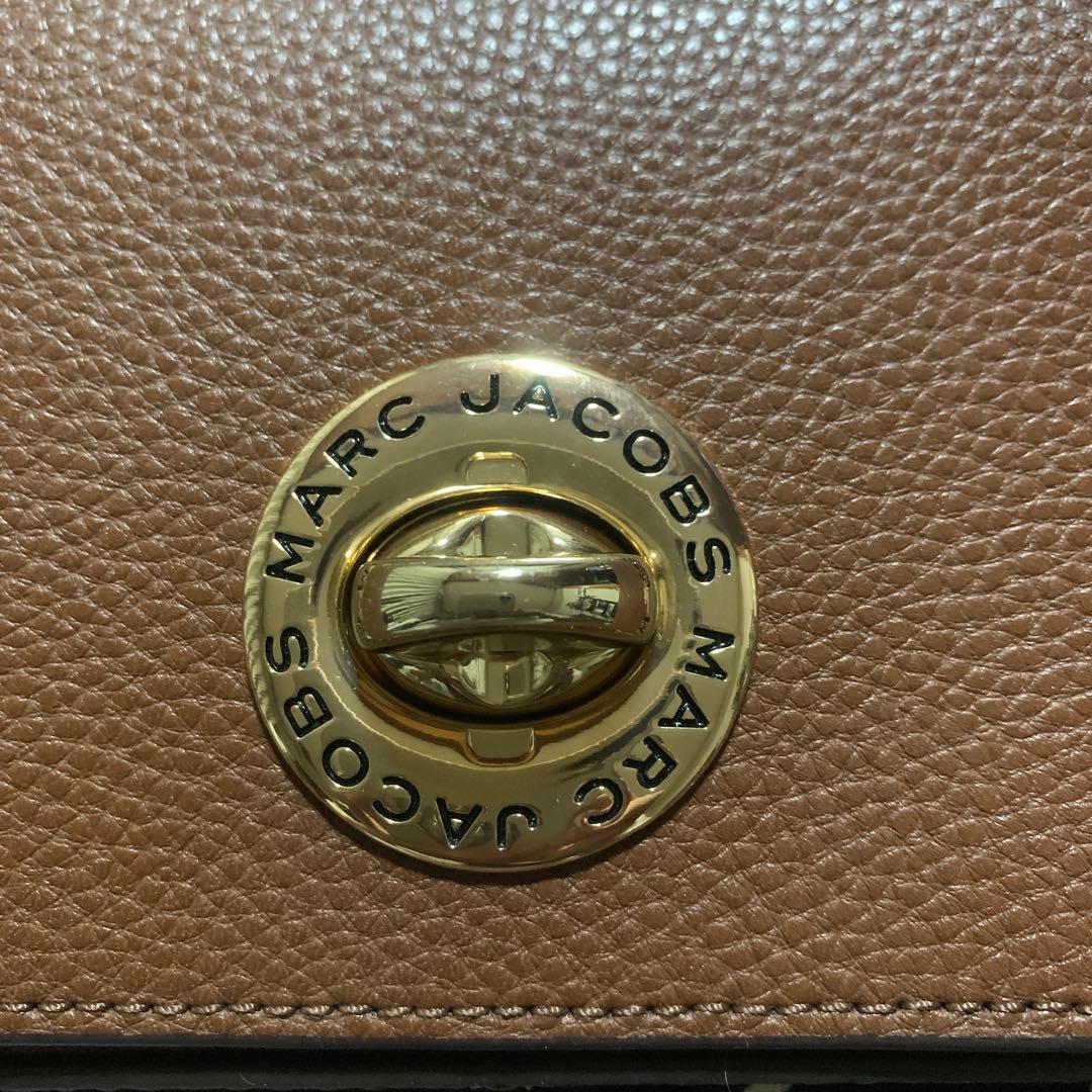 MARC JACOBS ブラウンショルダーバッグ