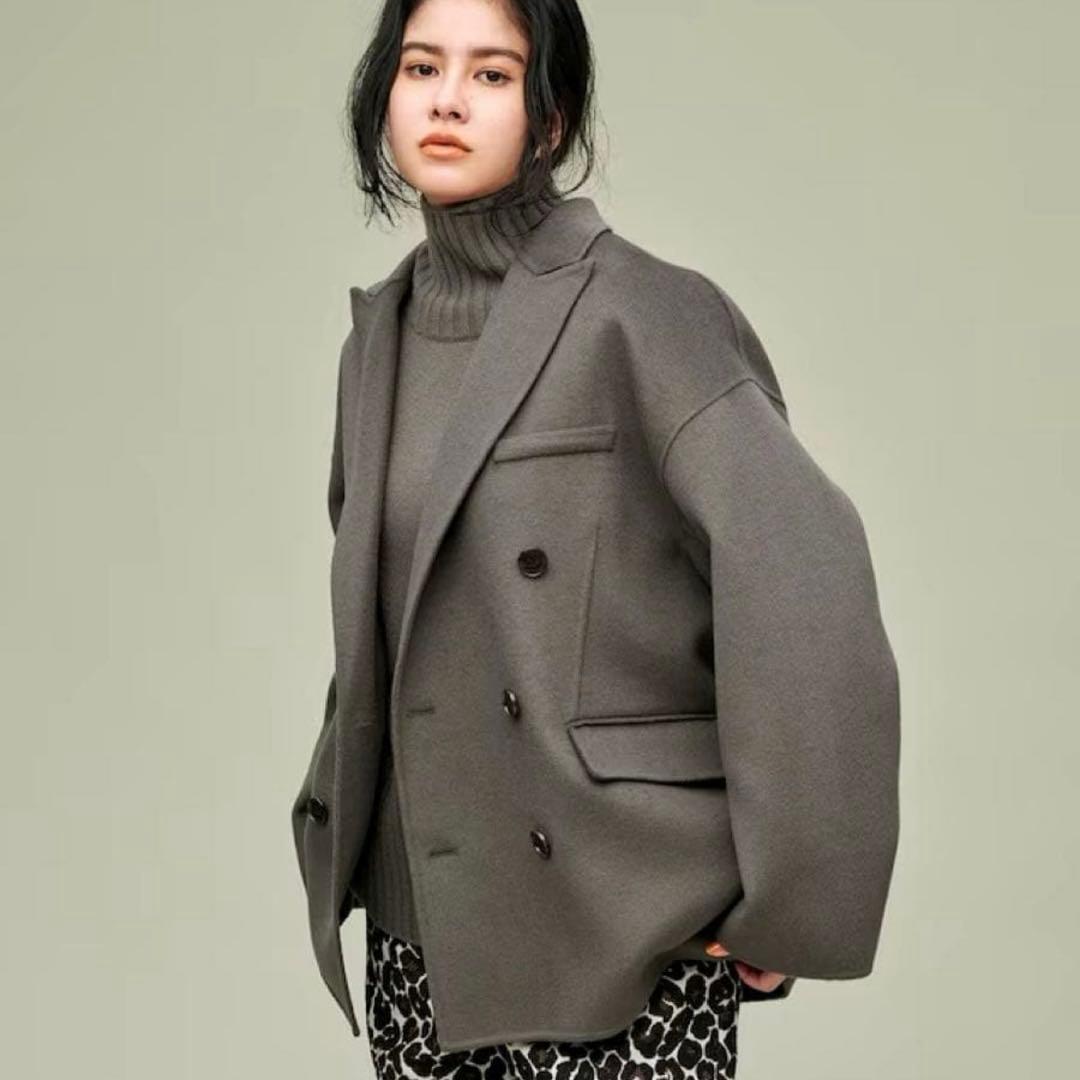 最終✴︎美品✴︎金子綾×uncrave WHITE リバージャケット　ピーコート