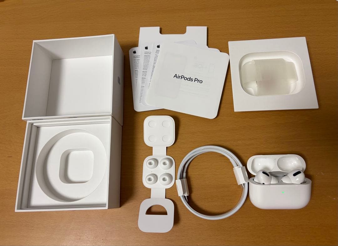 AirPods Pro 本体 MagSafe充電ケース付き　付属品付き