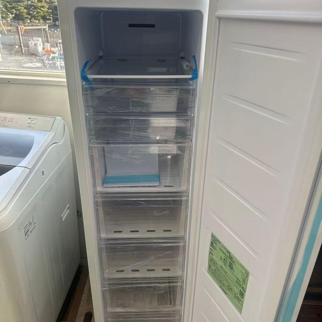 送料無料　未使用　アイリスオーヤマ　冷凍庫　120L 2025年