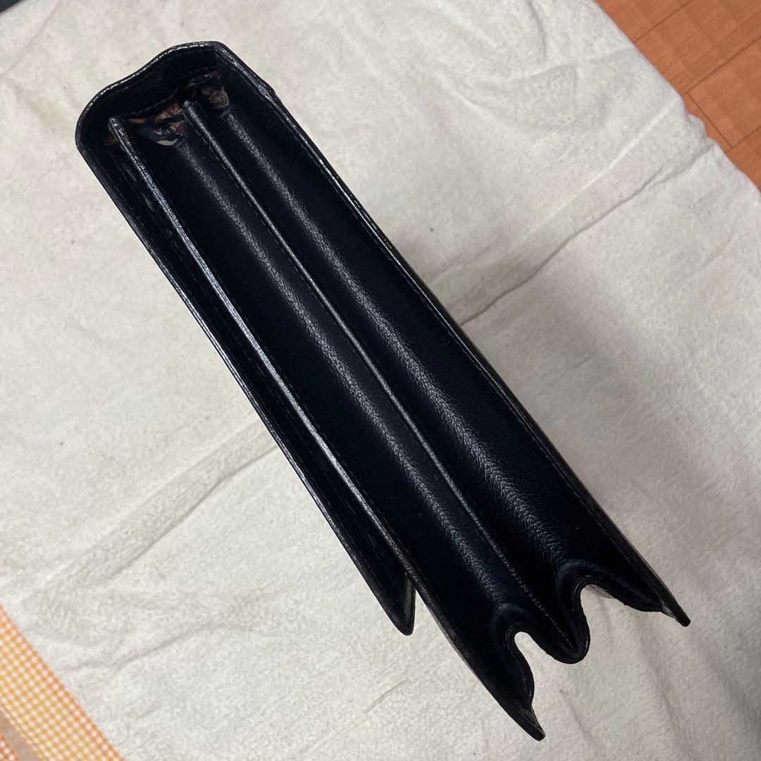 【即日発送】　サルヴァトーレ フェラガモ　ブラック レザー ブリーフケース