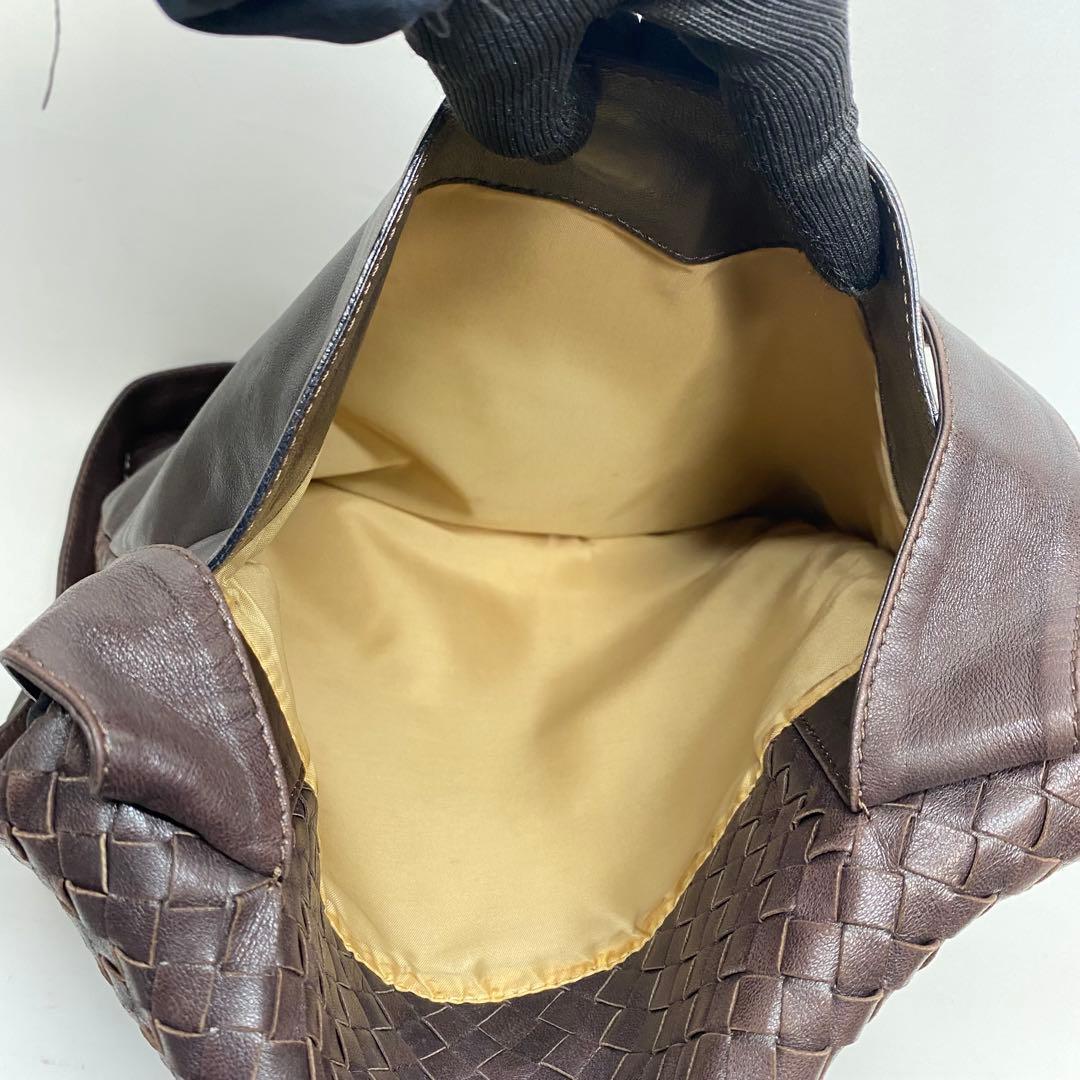 ボッテガヴェネタ ショルダーバッグ ブラウン イントレチャート