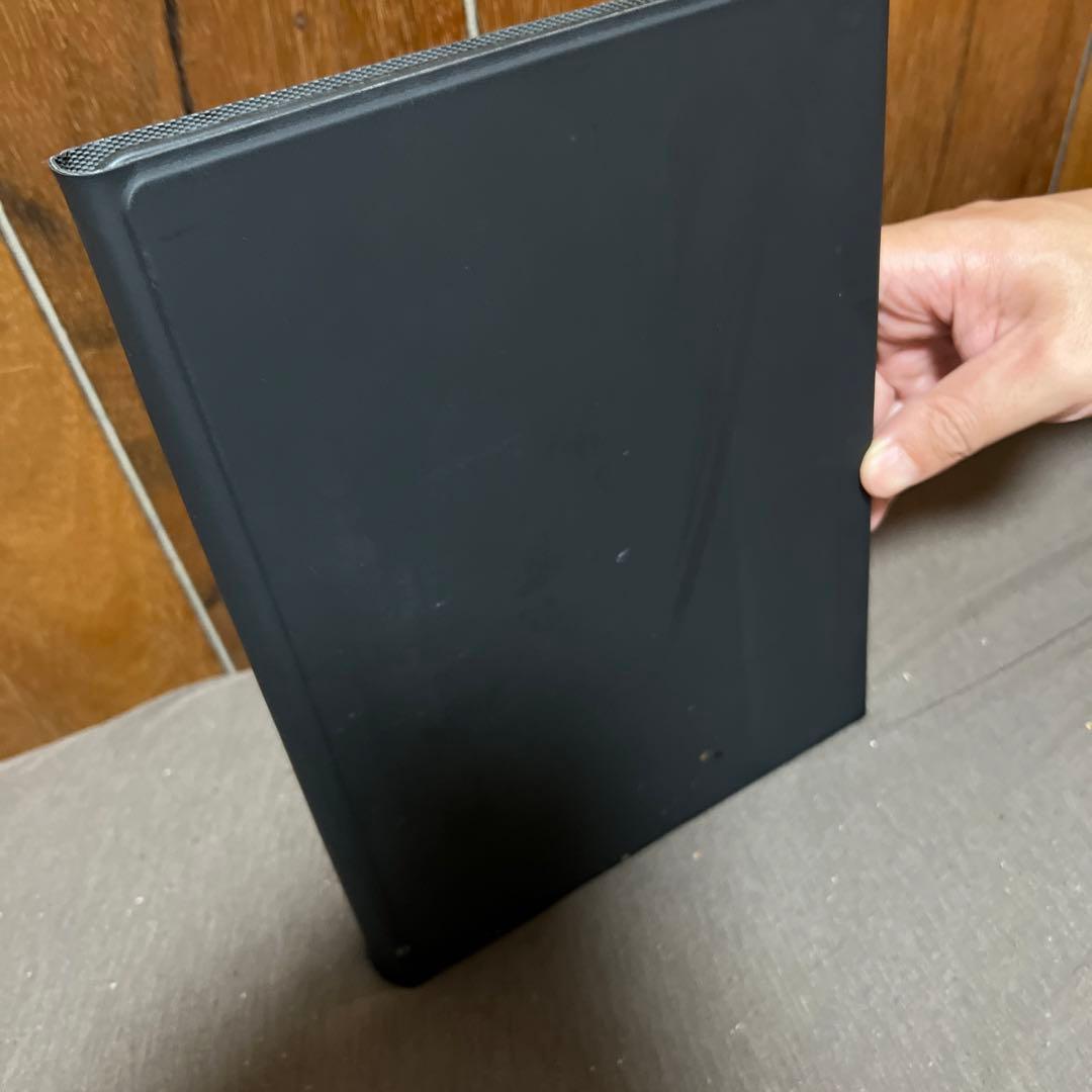 iPad 第9世代 Wi-Fiモデル 10.2インチ 本体、キーボードケース装着