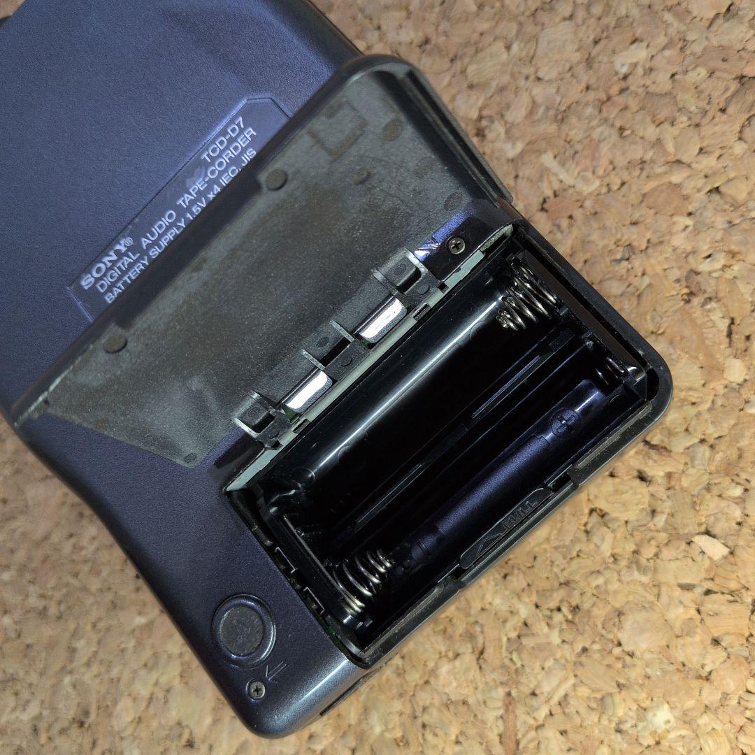 【ジャンク】SONY　DATレコーダー　TCD-D7