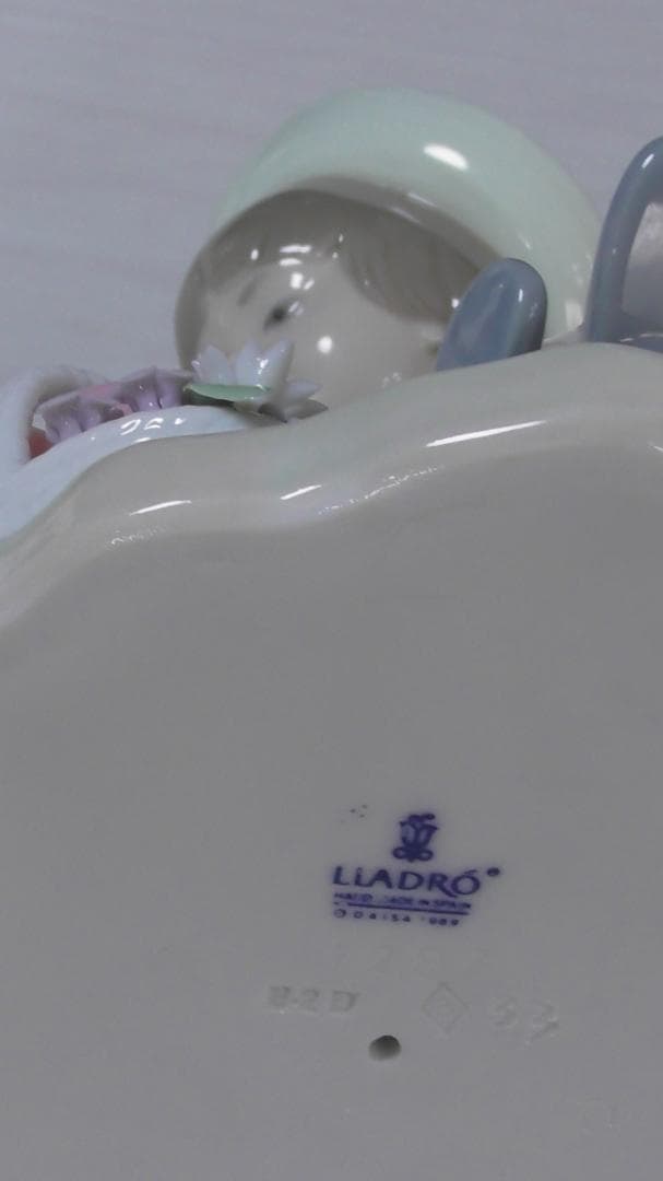LLADRO　リヤドロ【花摘み】５　陶器　置物　インテリア　リアドロ 　L521
