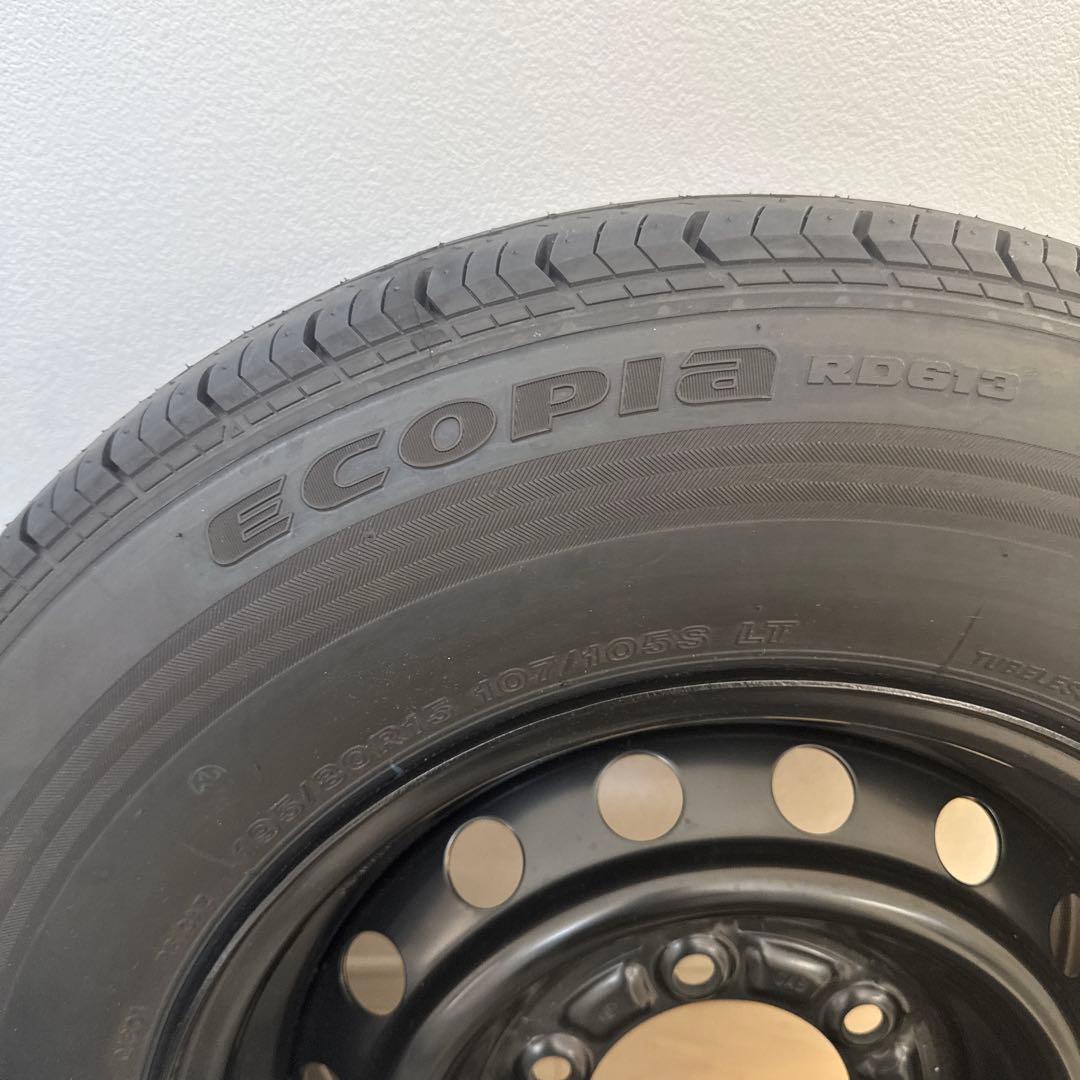 ハイエース　純正タイヤホイール、新品ホイールキャップ①〜④セット　新車外し