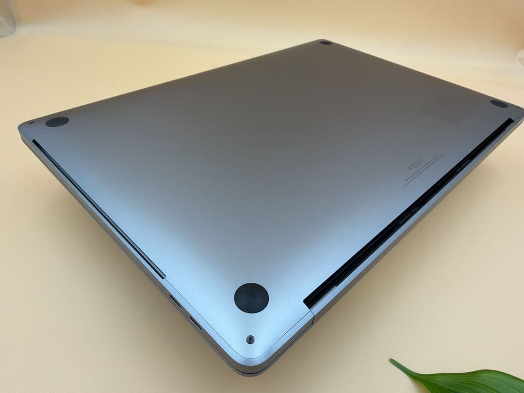 Macbook Pro 2019 16inch 32GB 1TB スペースグレイ