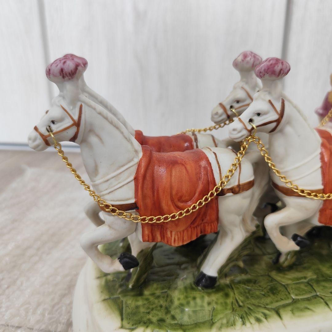 加藤工芸 瀬戸マイセン ４頭立て馬車 レース衣装貴婦人 紳士 馬車ハンドペイント