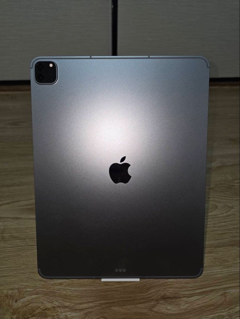 Apple iPad Pro スペースグレー 第6世代 12.9インチ