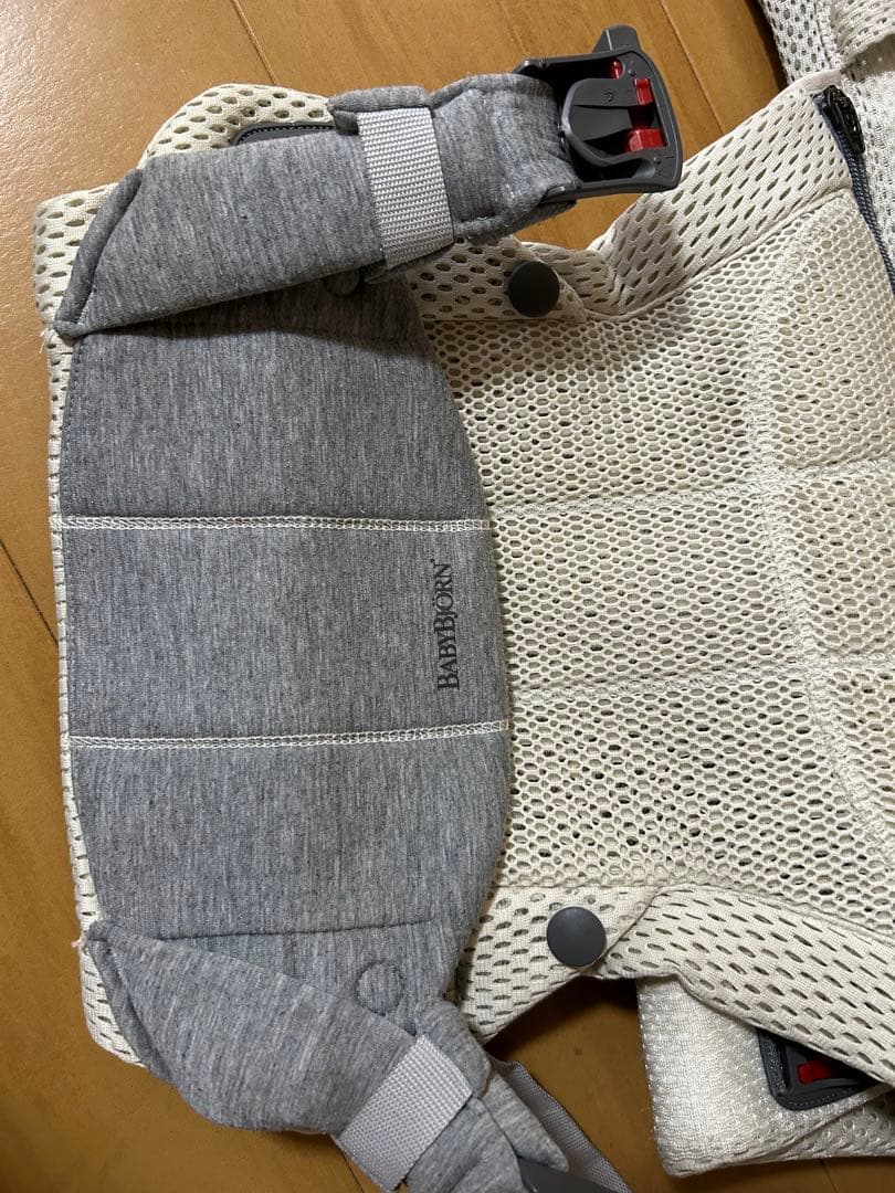 ベビービョルン ハーモニー クリーム