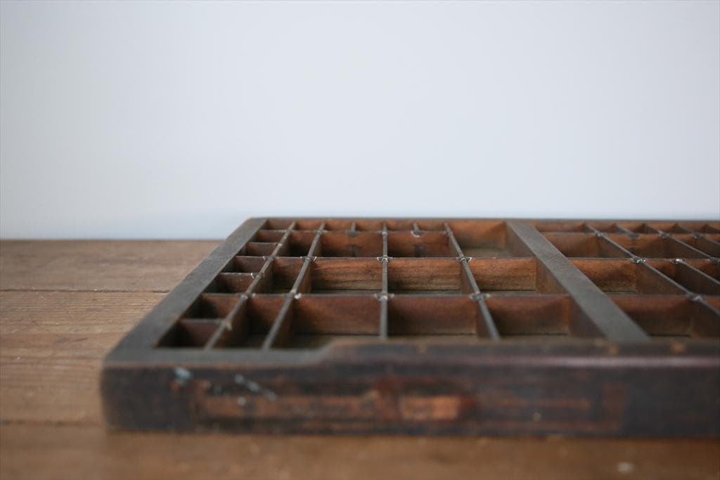 英国アンティーク木製プリンタトレイ/飾り棚/枡ケース/小物入れ(92-46-1)