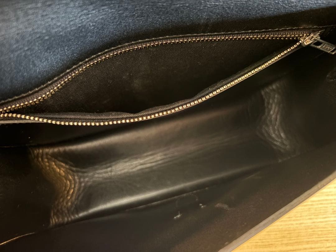 マーガレットハウエル レザーショルダーバッグ ブラック