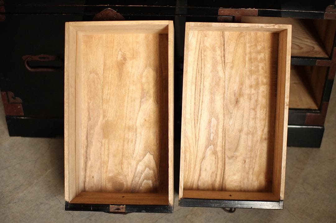 綺麗な丸金具庄内箪笥　4杯　タンス　収納　古家具　古民家　時代家具