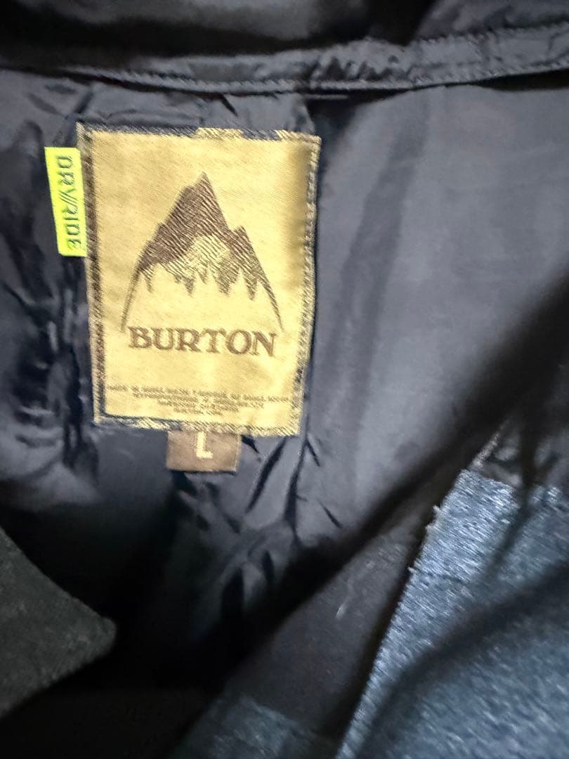 P*E様 バートン　スノーボードウェア　上下　M Ｌ　迷彩