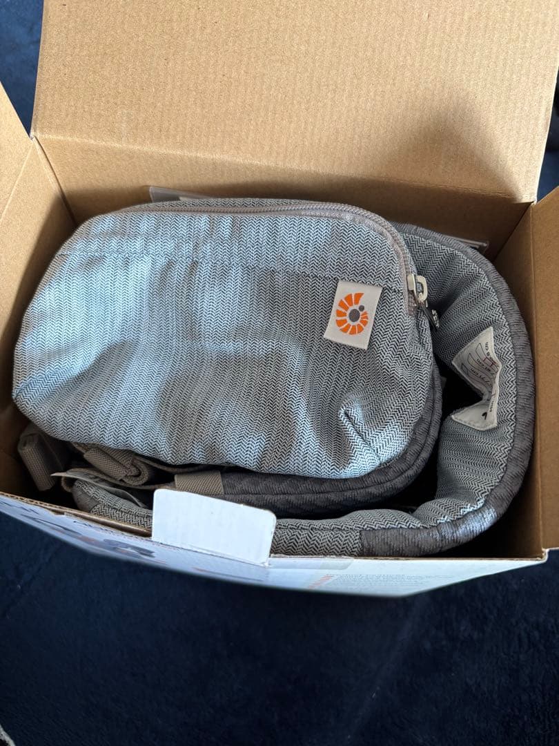 【新品未使用】ergobaby OMNI breeze 抱っこひも