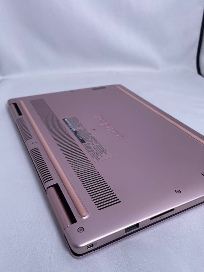ピンク色 スリムで美しい Dell Inspiron 7380 i7-8565U