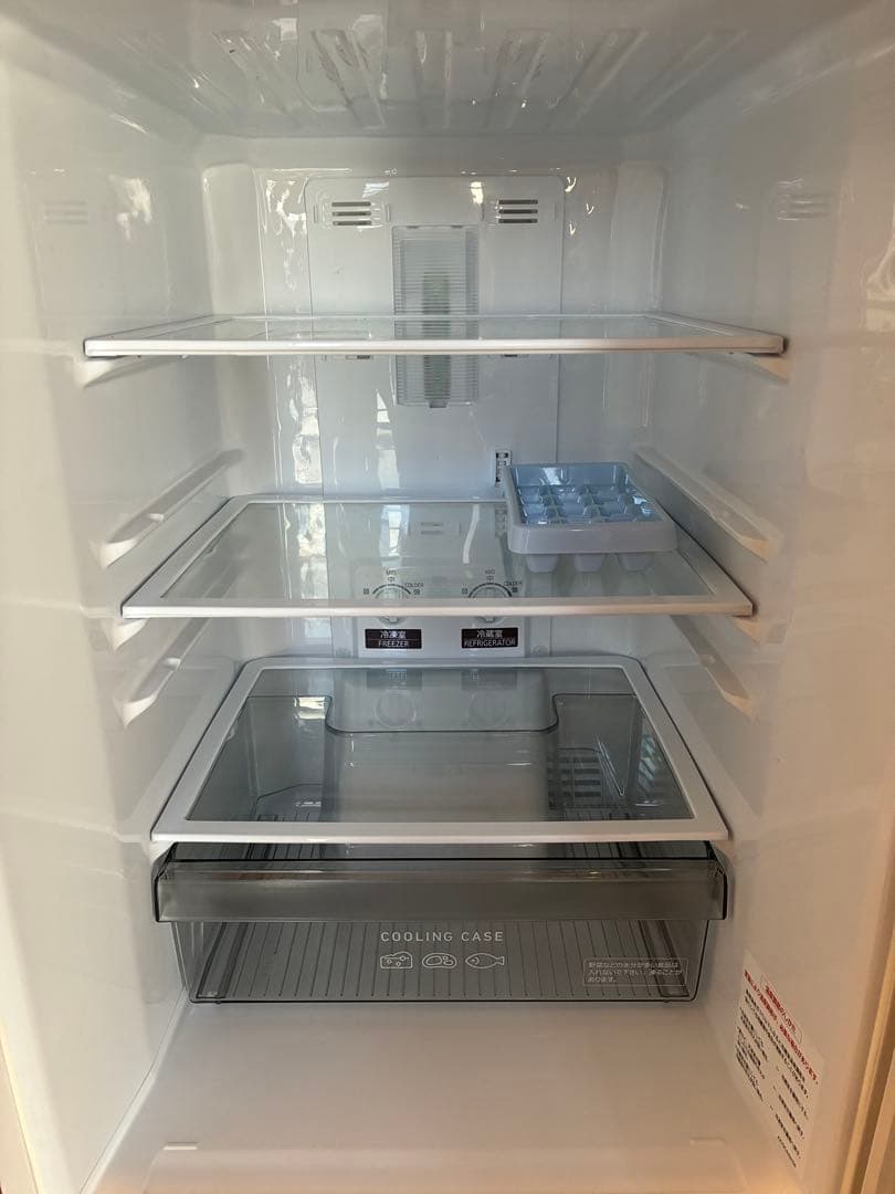 三菱ノンフロン冷凍冷蔵庫　146L 美品