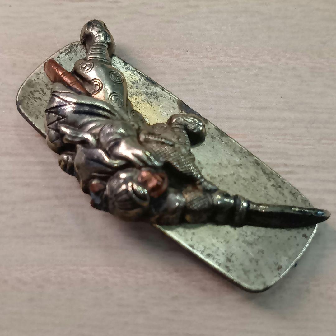 煙草入れ／超絶技巧前金具／赤穂浪士討ち入り図／在銘あり