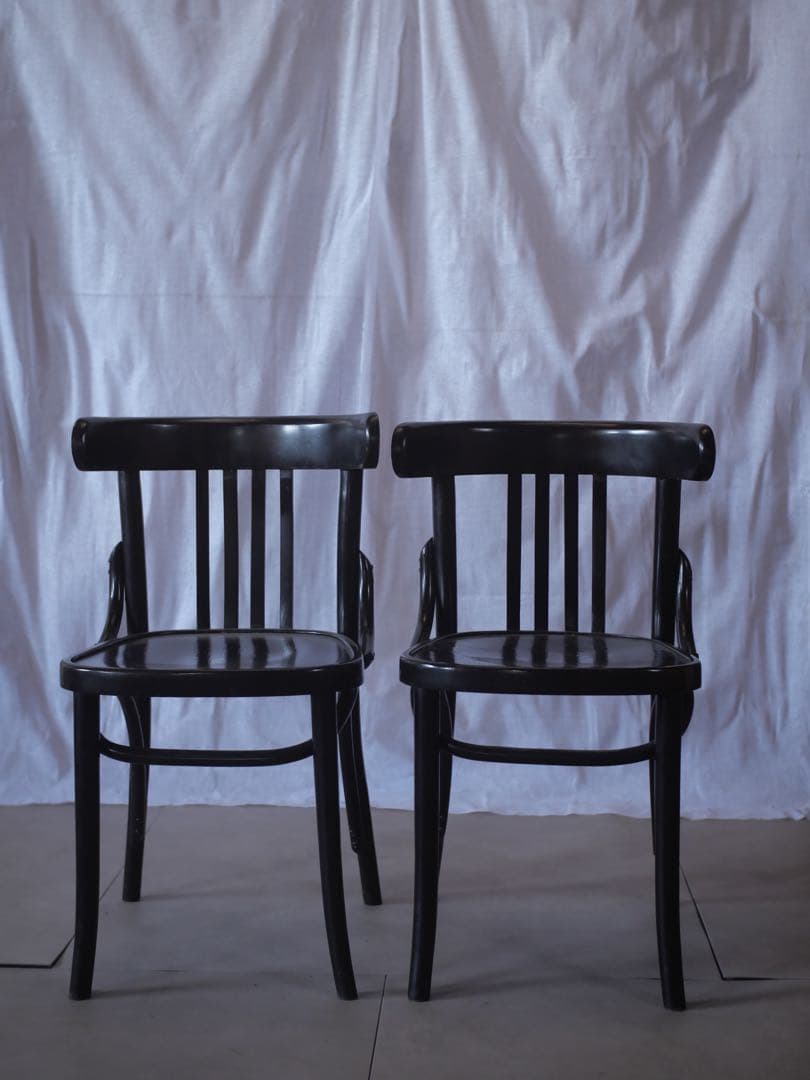 ①椅子　曲木　黒　ダイニングチェア　古家具　古道具　アンティーク　昭和レトロ