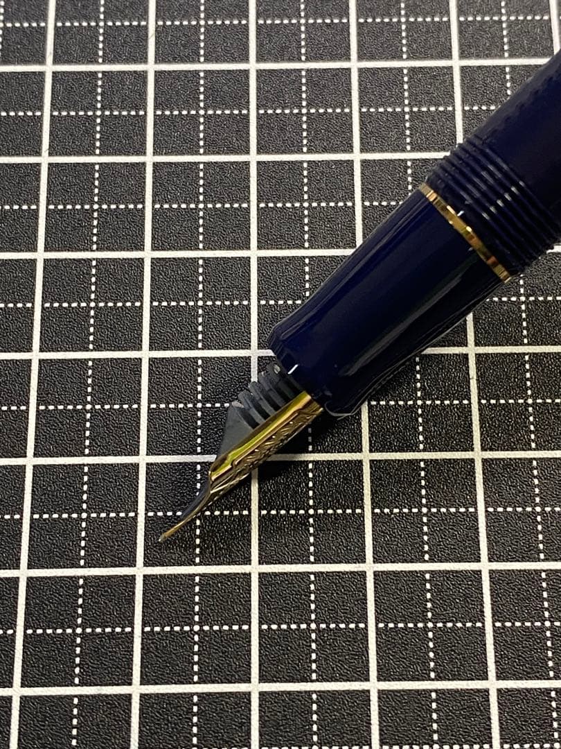 PILOT CUSTOM74 Dark-Blue 網目　万年筆　字幅F