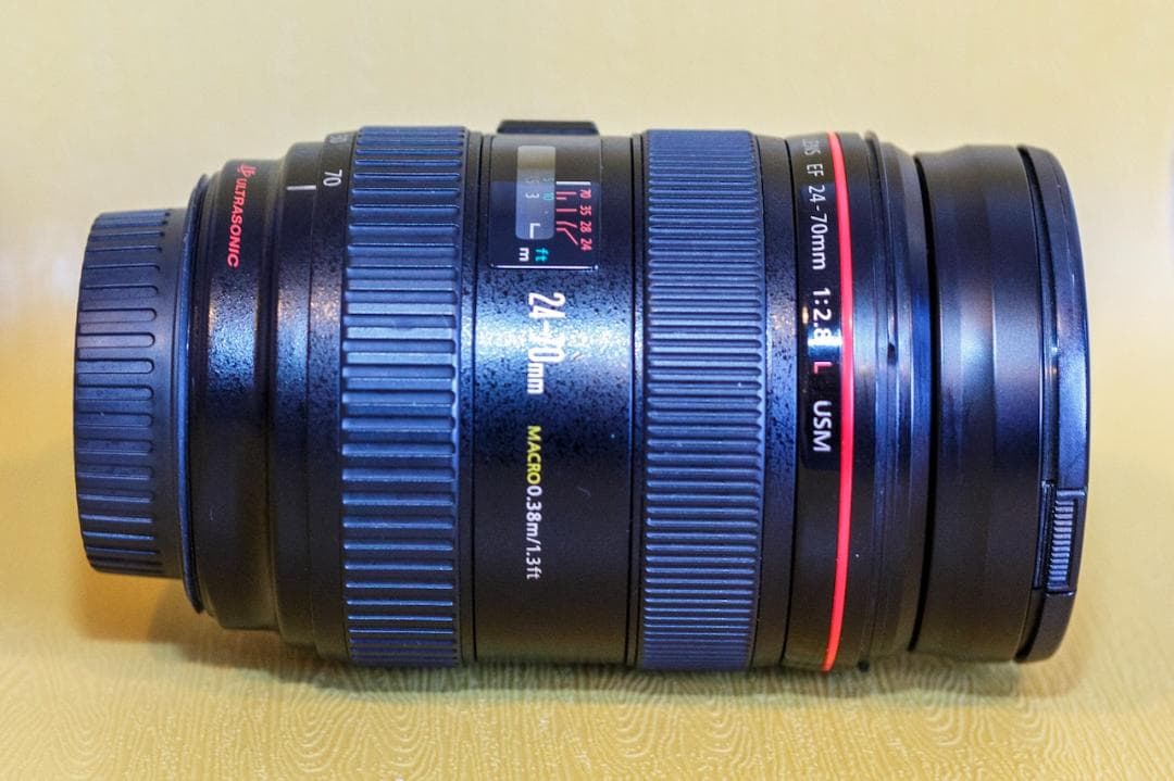 【ジャンク品】Canon EF 24-70mm F2.8L USM（通信エラー）