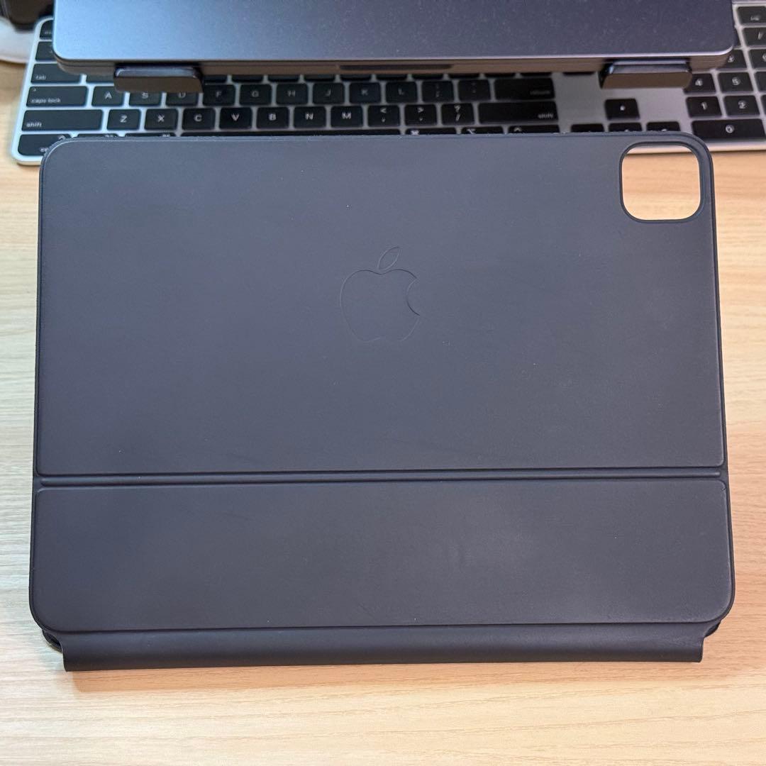 iPad本体 iPad Air + Apple Pencil + Magic Keyboard