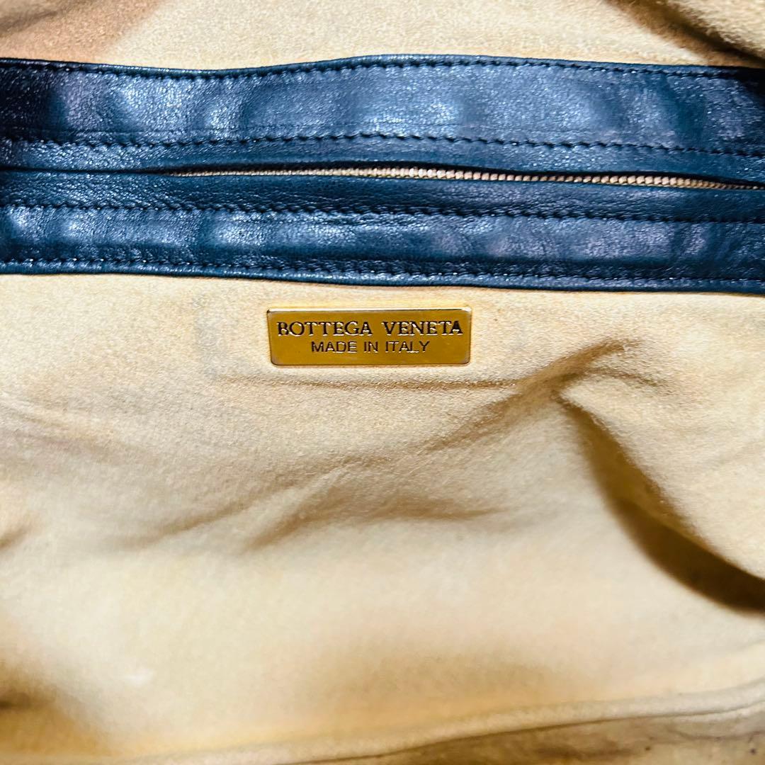 BOTTEGAVENETA ボッテガヴェネタ イントレチャート ショルダーバッグ