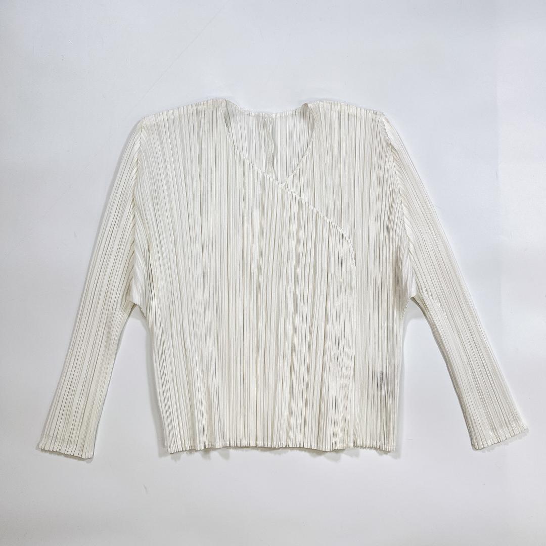 イッセイミヤケ プリーツプリーズ カーディガン 白 3 L 七分袖