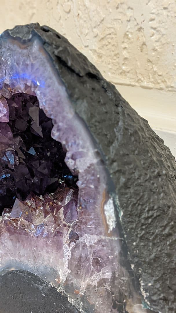 癒しの光…アメジストドーム　ブラジル産　どっしりパワフルパワーストーン