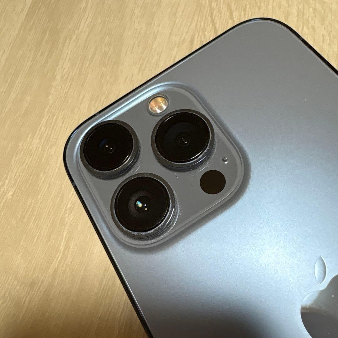 ⭐︎Apple iPhone 13 Pro ⭐︎