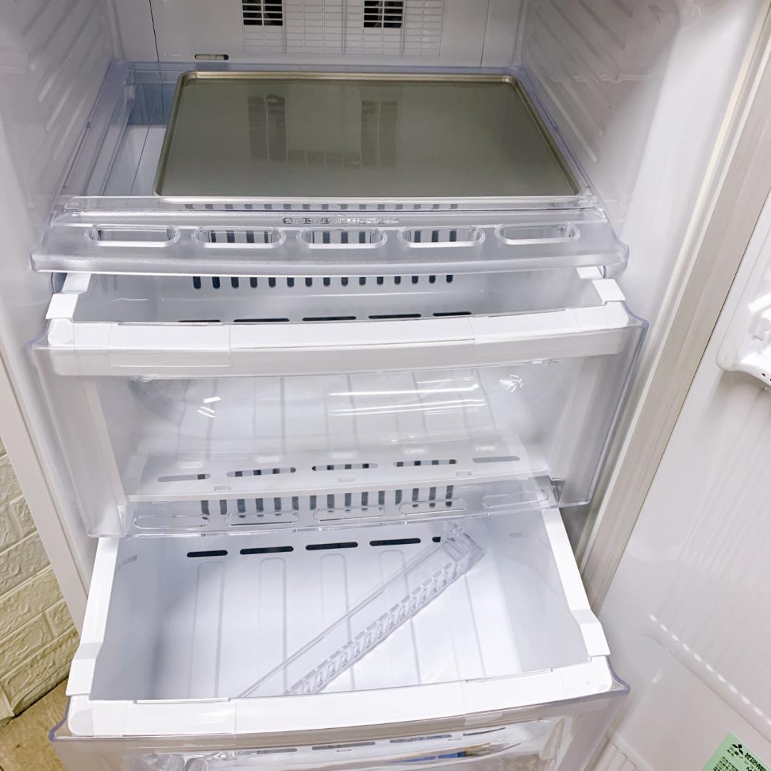 B11151 ミツビシ 三菱 121L 冷凍庫 一人暮らし 小型