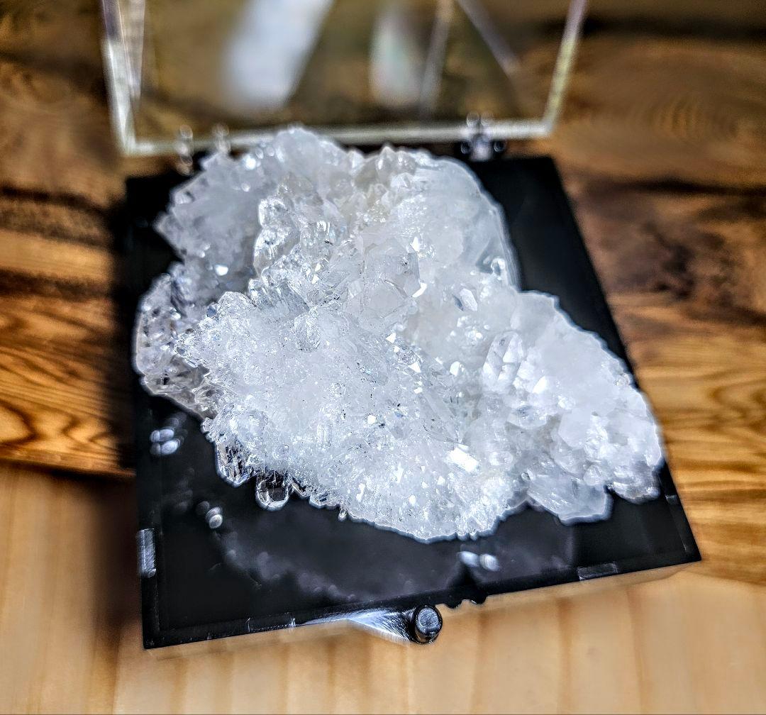 SSS級‼️龍穴あり‼️幻のゼッカデソーザ産水晶クラスター