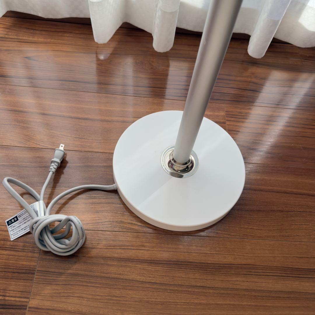 BISARA Pro ハンズフリー　ヘアドライヤー ホワイト　スタンド式