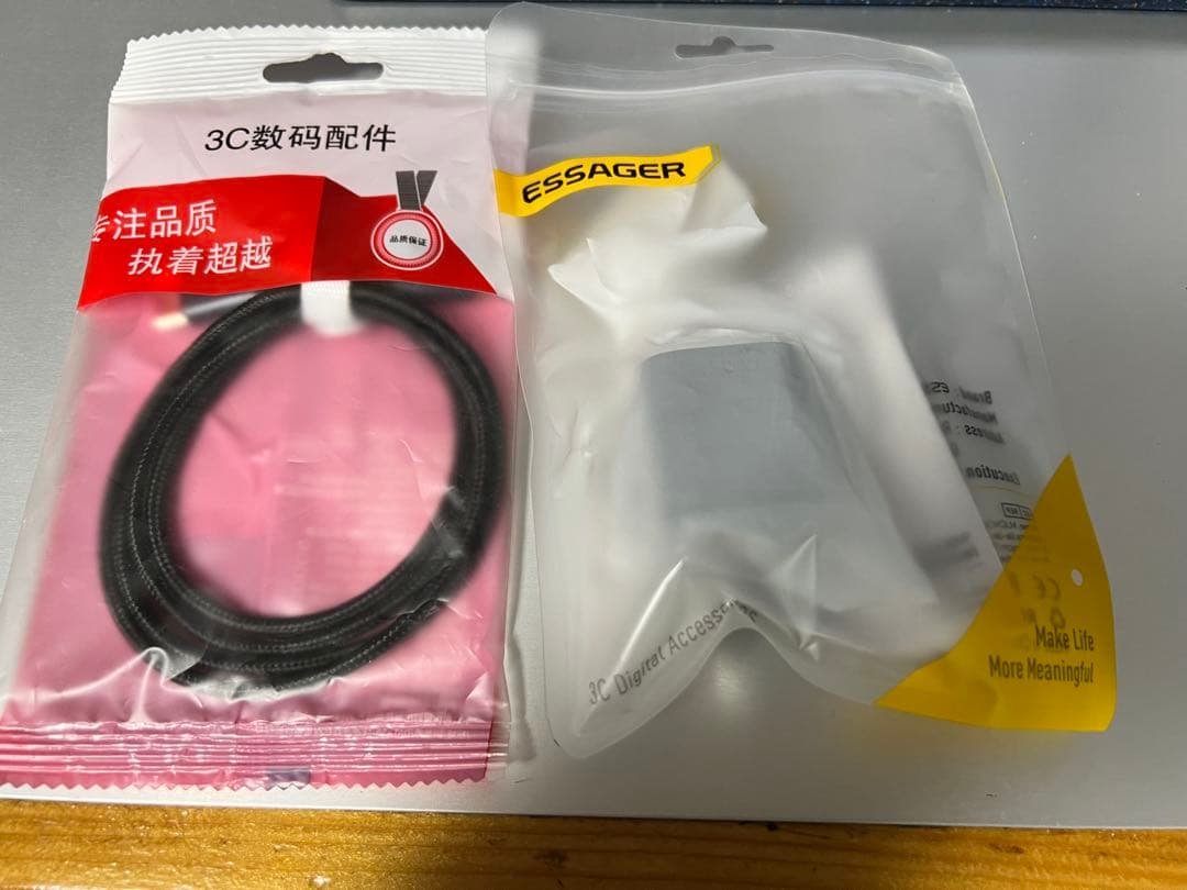 【超美品】ipad10 半年保証有　64G 付属品有 +予備ケーブル、充電器付