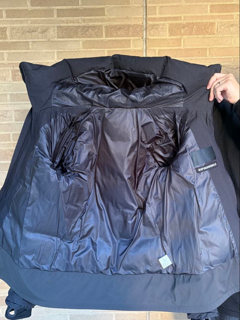 The Viridi-anne × RIPVANWINKLEダウンジャケット