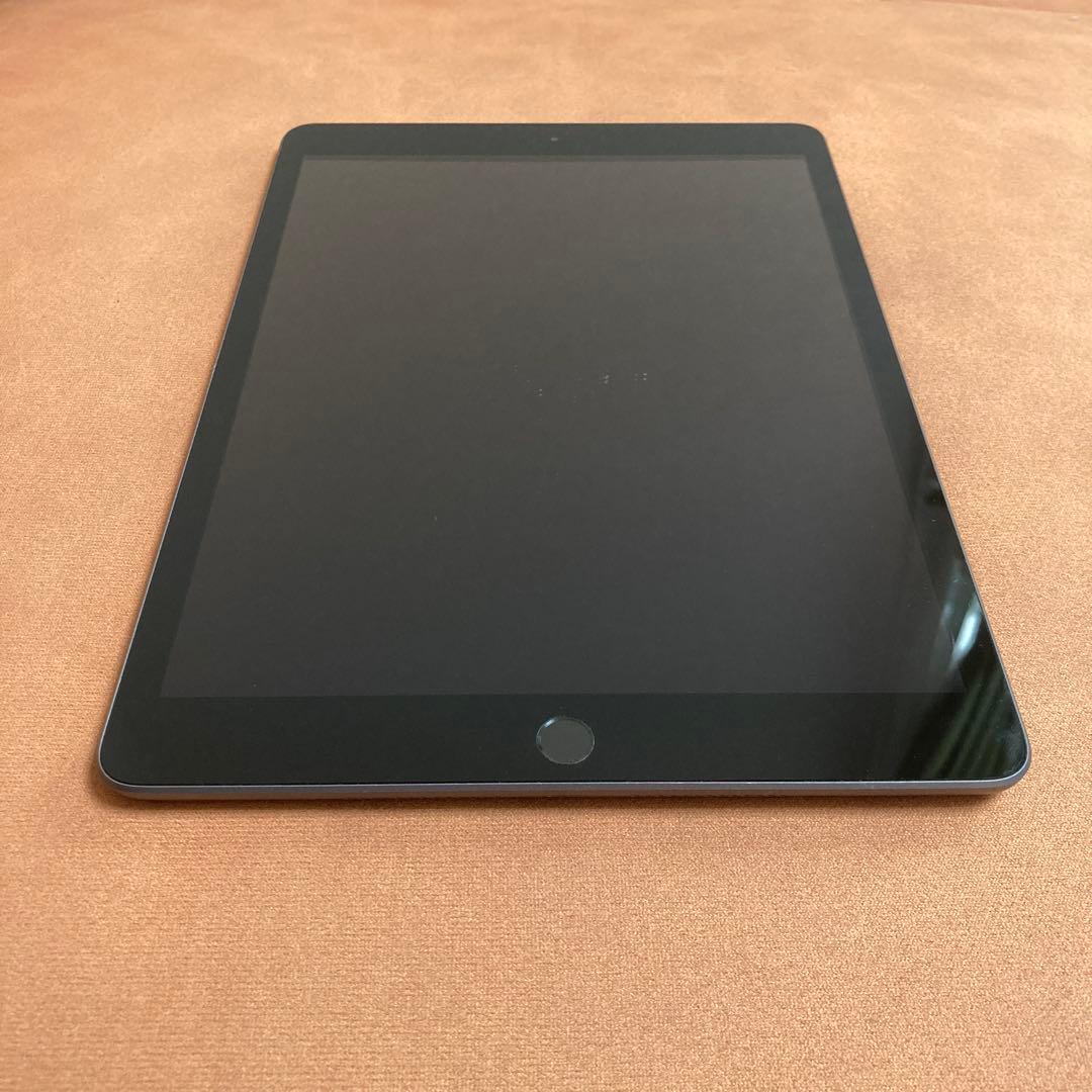 3340 外観美品☆電池最良好☆iPad7第7世代32GB WIFIモデル☆