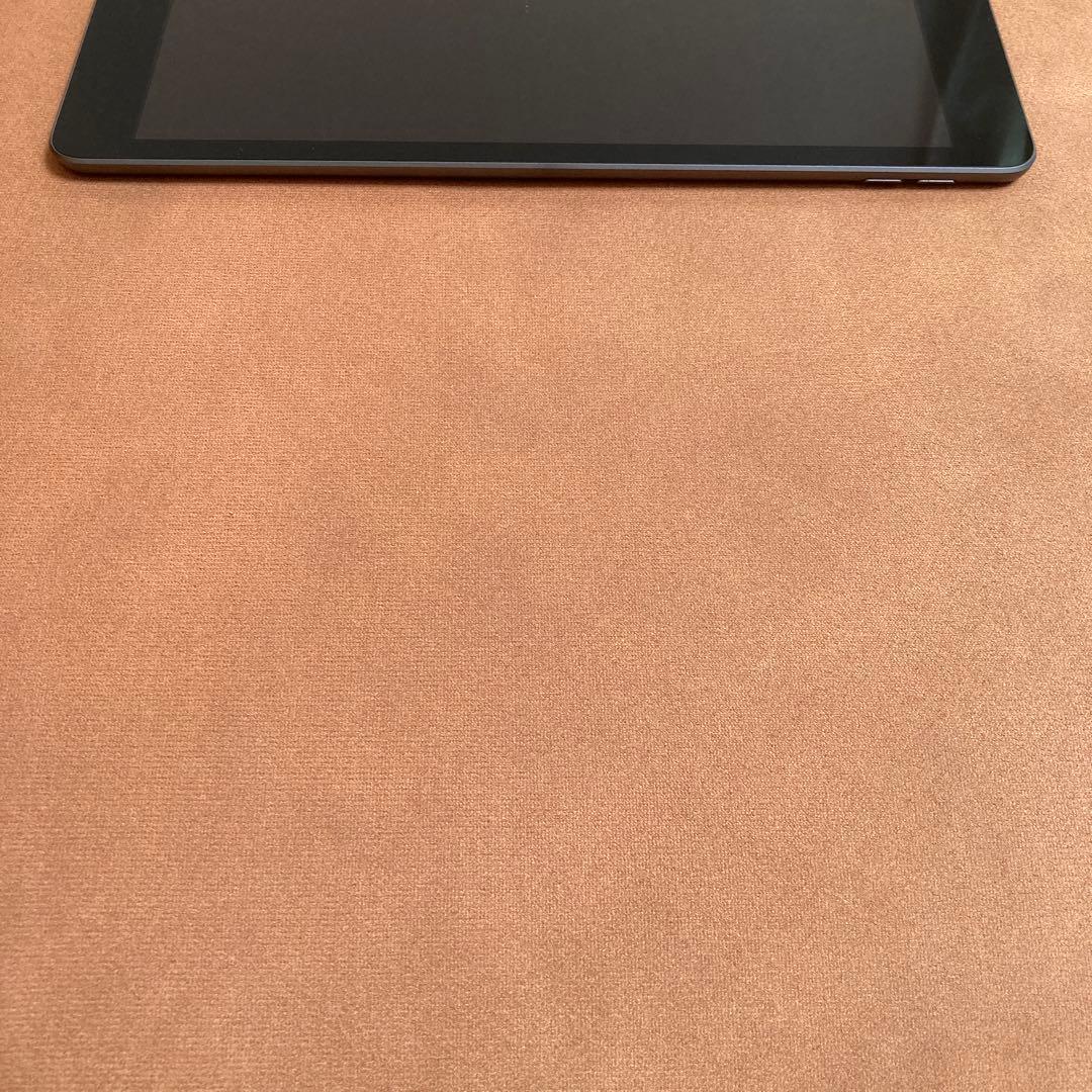 3340 外観美品☆電池最良好☆iPad7第7世代32GB WIFIモデル☆