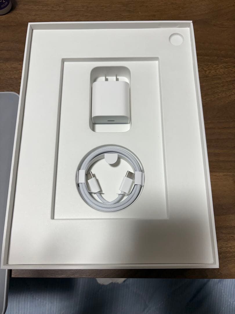 iPad (A16) Wi-Fi 256GB シルバー