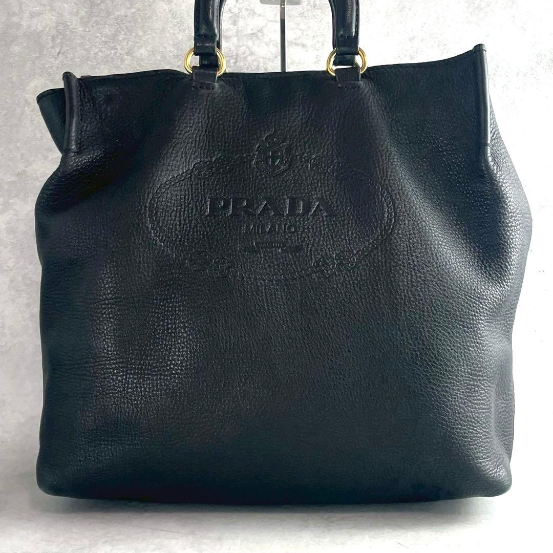 美品PRADAプラダ2wayショルダーバッグ ビジネストートバッグレザー型押ロゴ