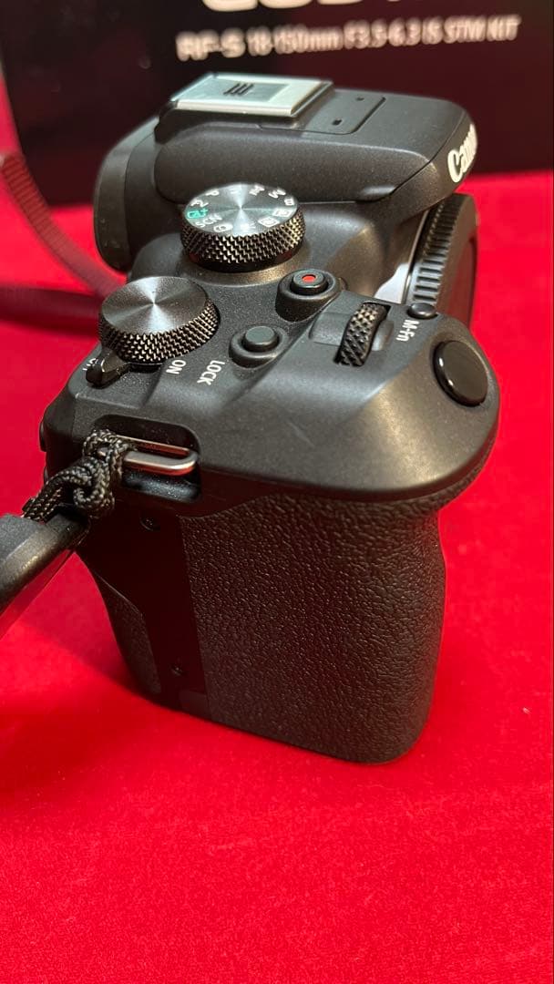 Canon EOS R10 レンズキットRF-S 18-150mm