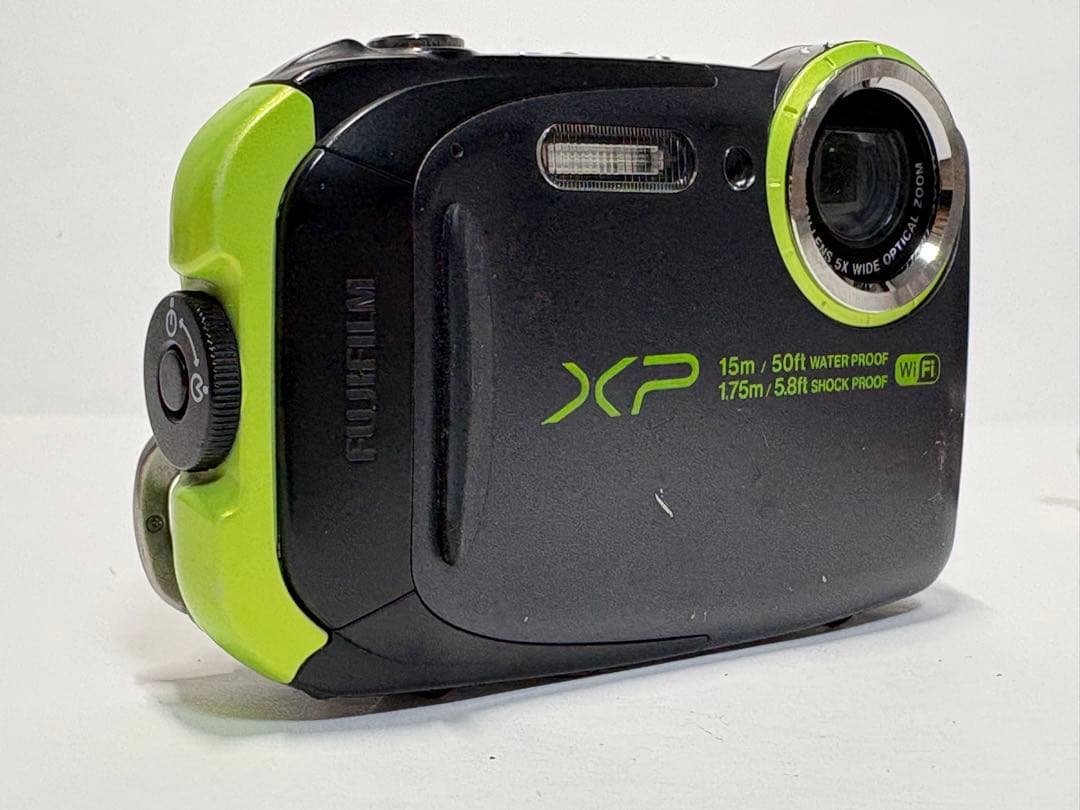Fujifilm finepix XP80 防水デジタルカメラ コンパクトカメラ