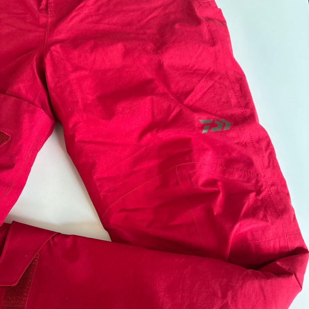 ダイワDAIWA ゴアテックス　防寒パンツ メンズLレッド　専用サスペンダー付