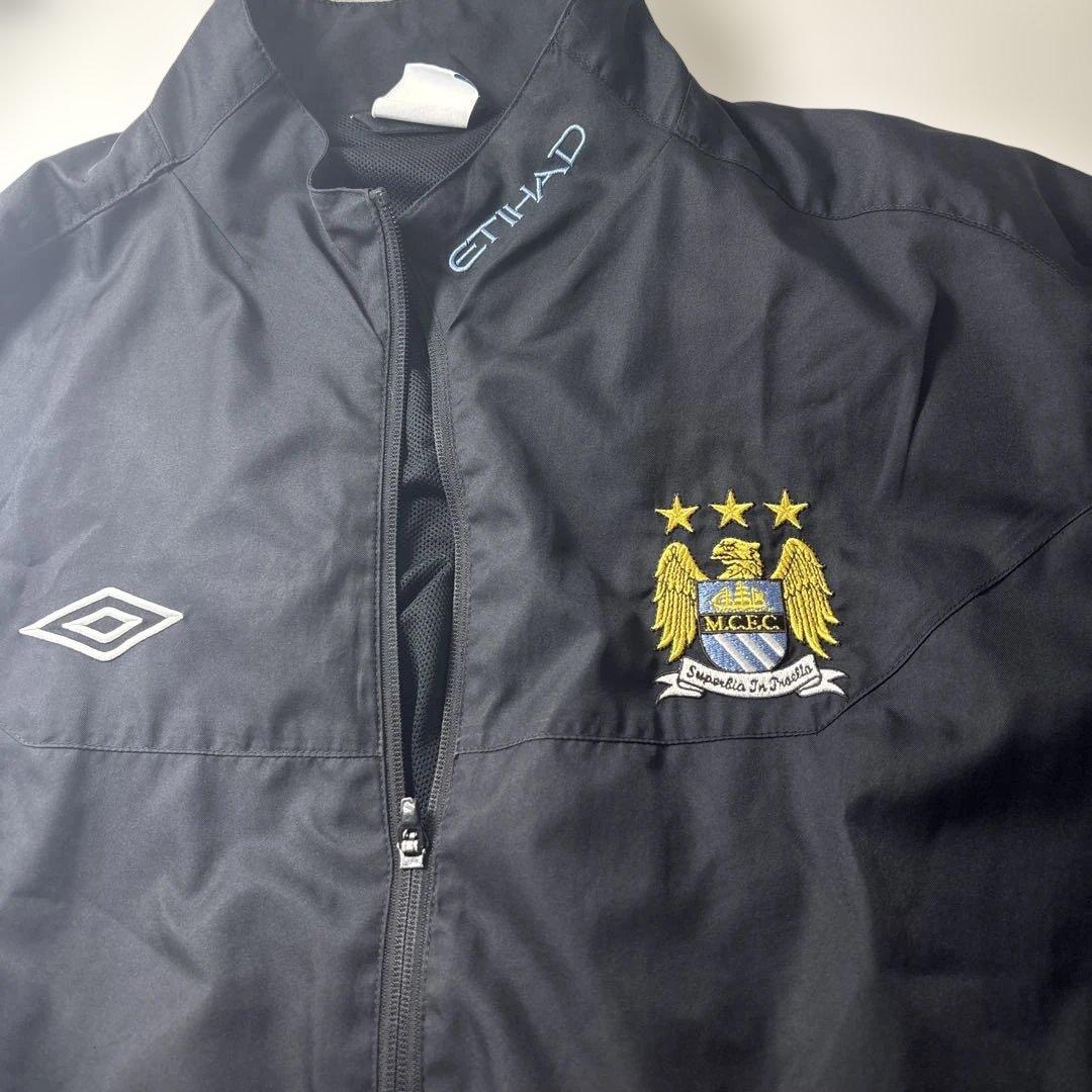 激レア品　アンブロUmbro マンチェスター・シティ ナイロンジャケット　XL