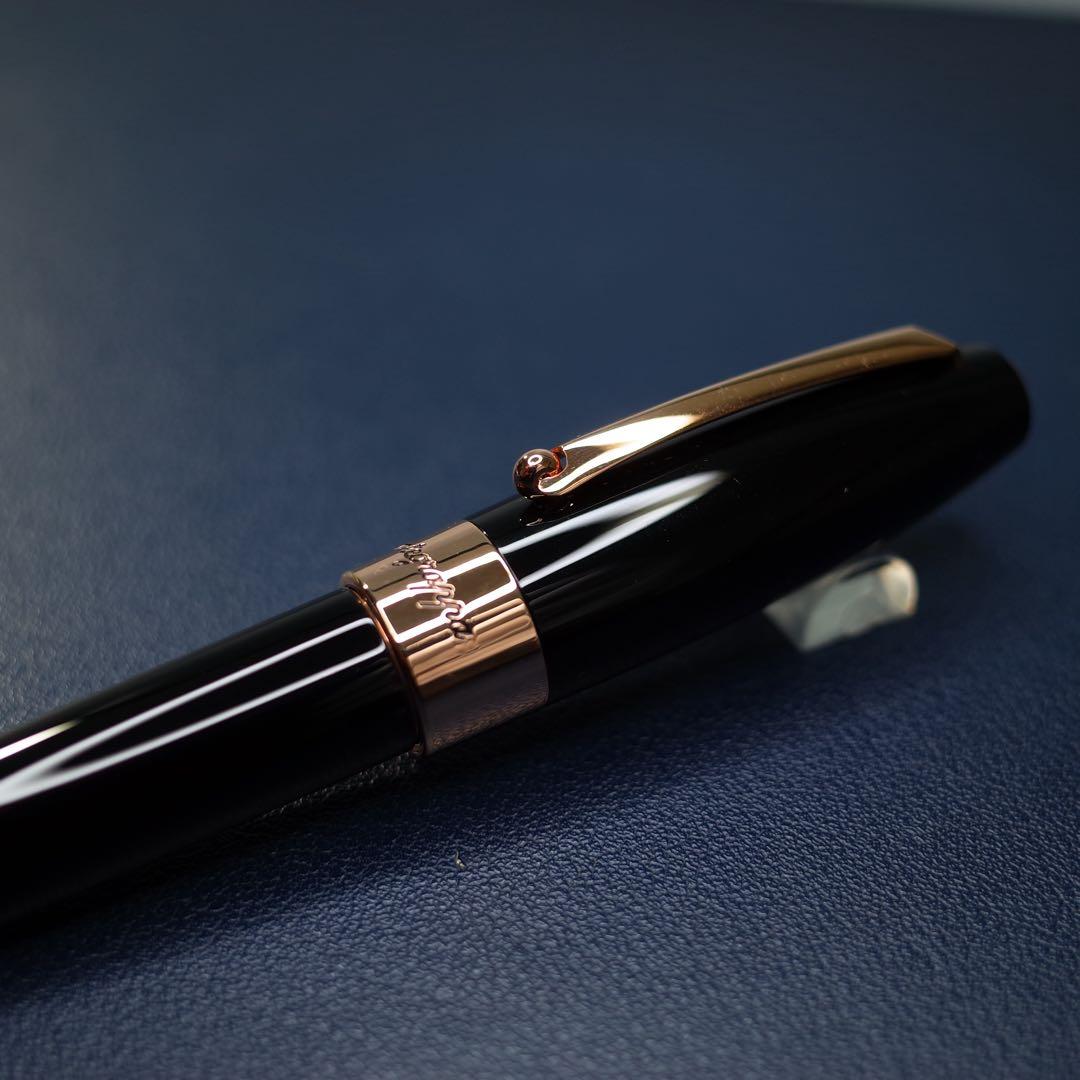 ★レア品/美品新品★モンテグラッパ　フォーチュナ　ボールペン