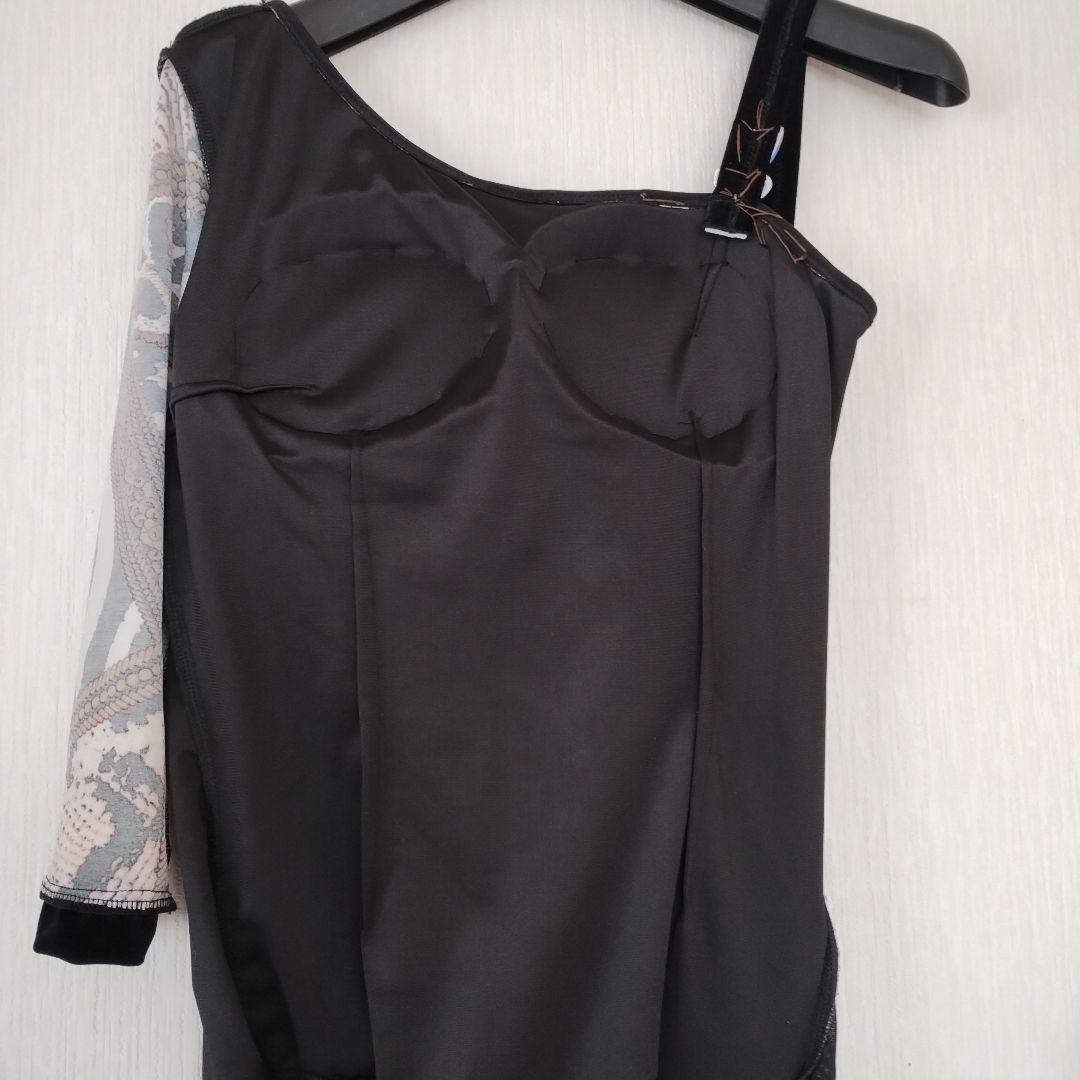 社交ダンス　ラテン　ドレス