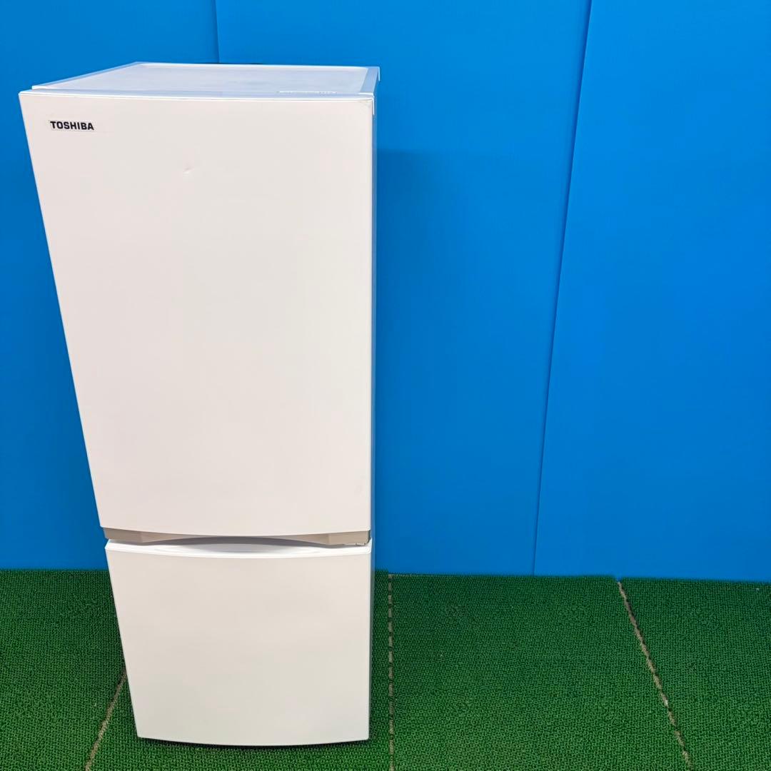 612 東芝冷蔵庫　153L 100L強　2ドア　右開き　小型　一人暮らし　綺麗